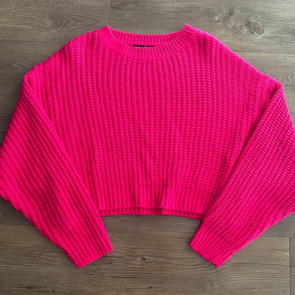 Hot Pink Solid Ribbed Knit Drop Shoulder Sweater - Picture 4 of 5